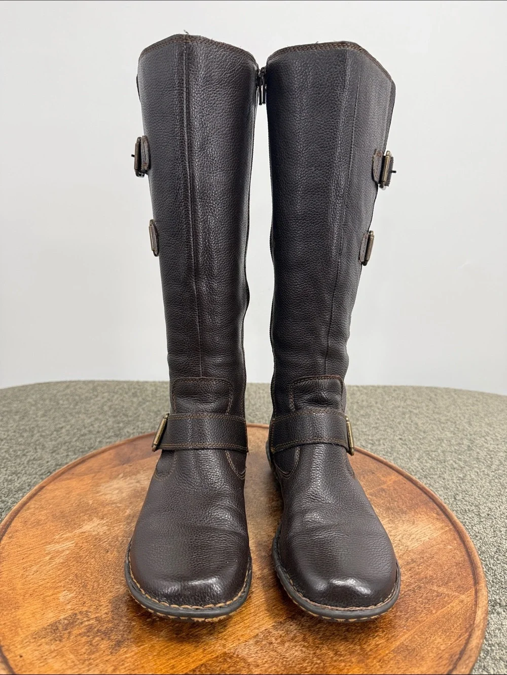b.o.c. Born Concepts Boots Wm 7 Tall Dark Brown Leather Riding Buckles Comfort